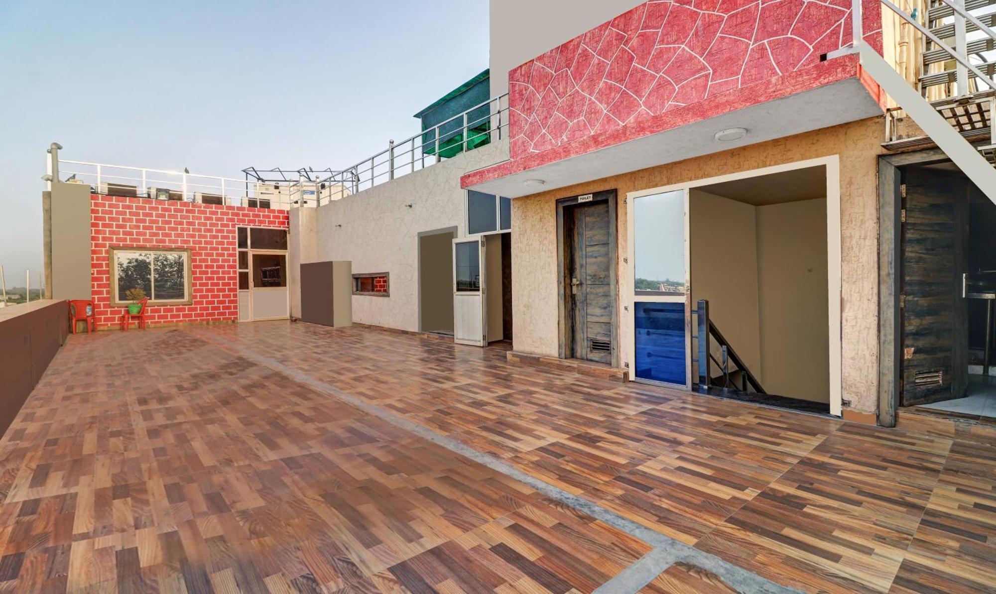 Itsy Hotels Anjali Mahal 500, Mtrs From Mathura Railway Station Eksteriør billede
